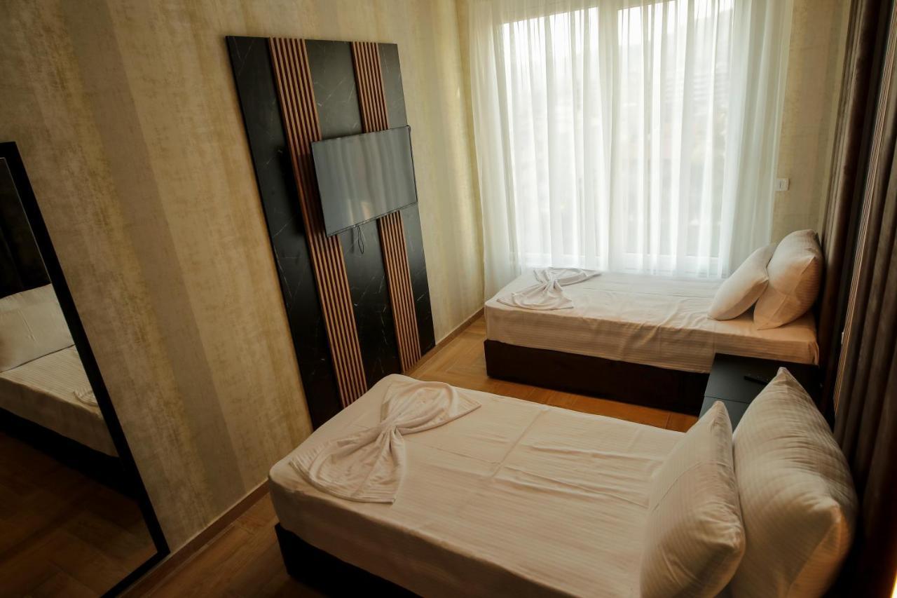 Rozafa Blu Hotel Shëngjin Екстериор снимка