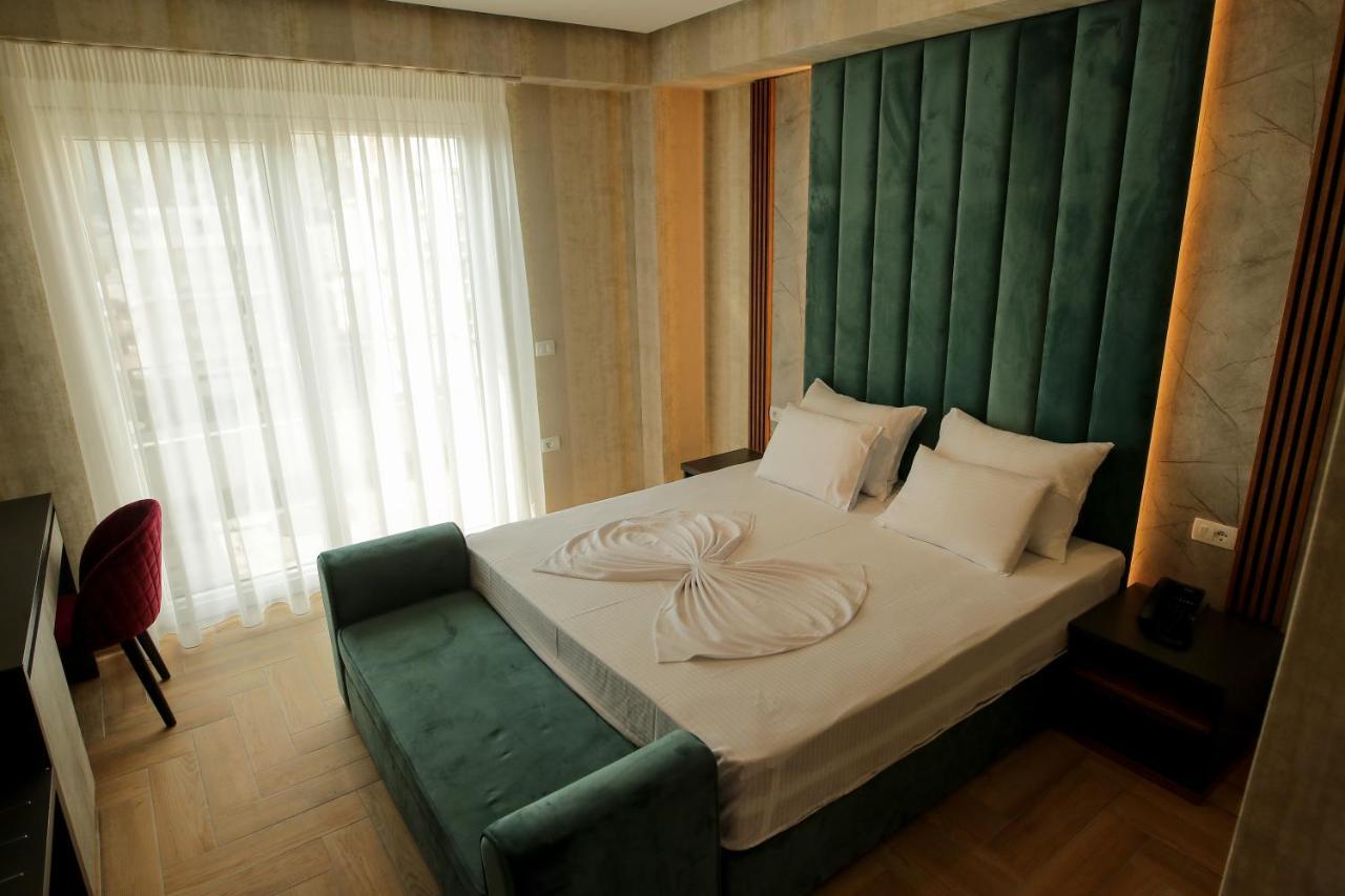 Rozafa Blu Hotel Shëngjin Екстериор снимка