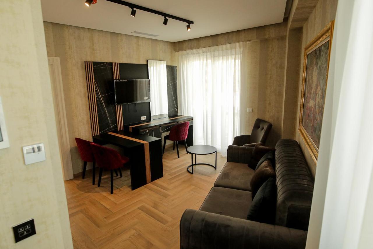 Rozafa Blu Hotel Shëngjin Екстериор снимка