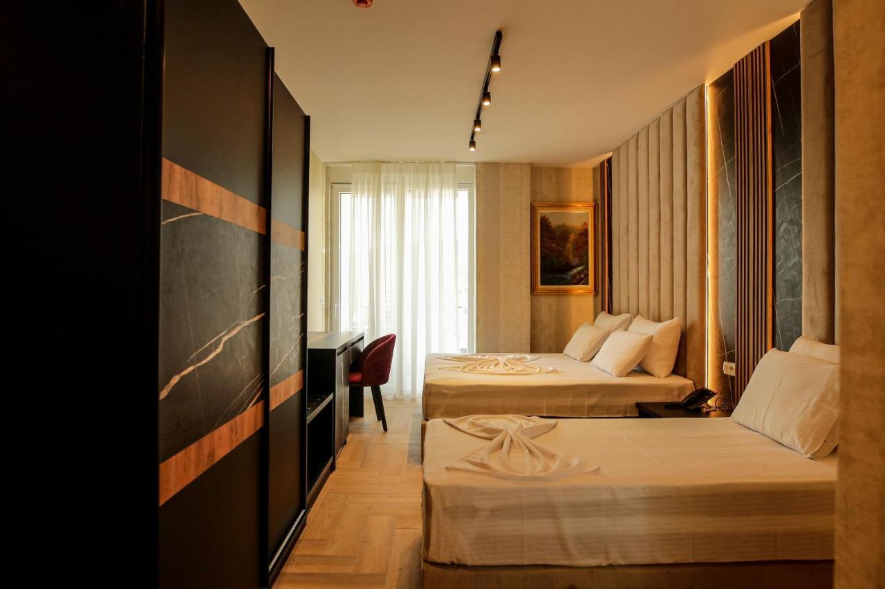 Rozafa Blu Hotel Shëngjin Екстериор снимка