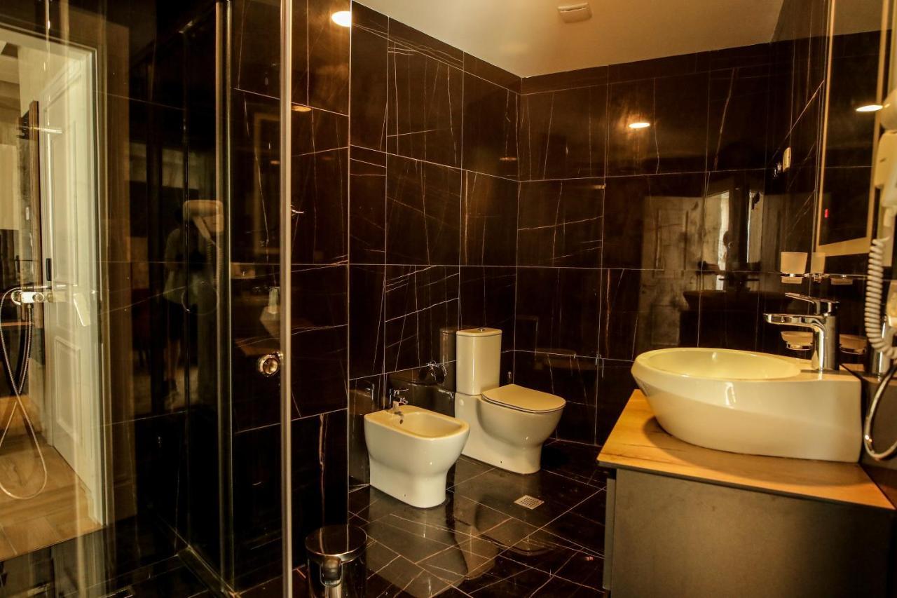 Rozafa Blu Hotel Shëngjin Екстериор снимка