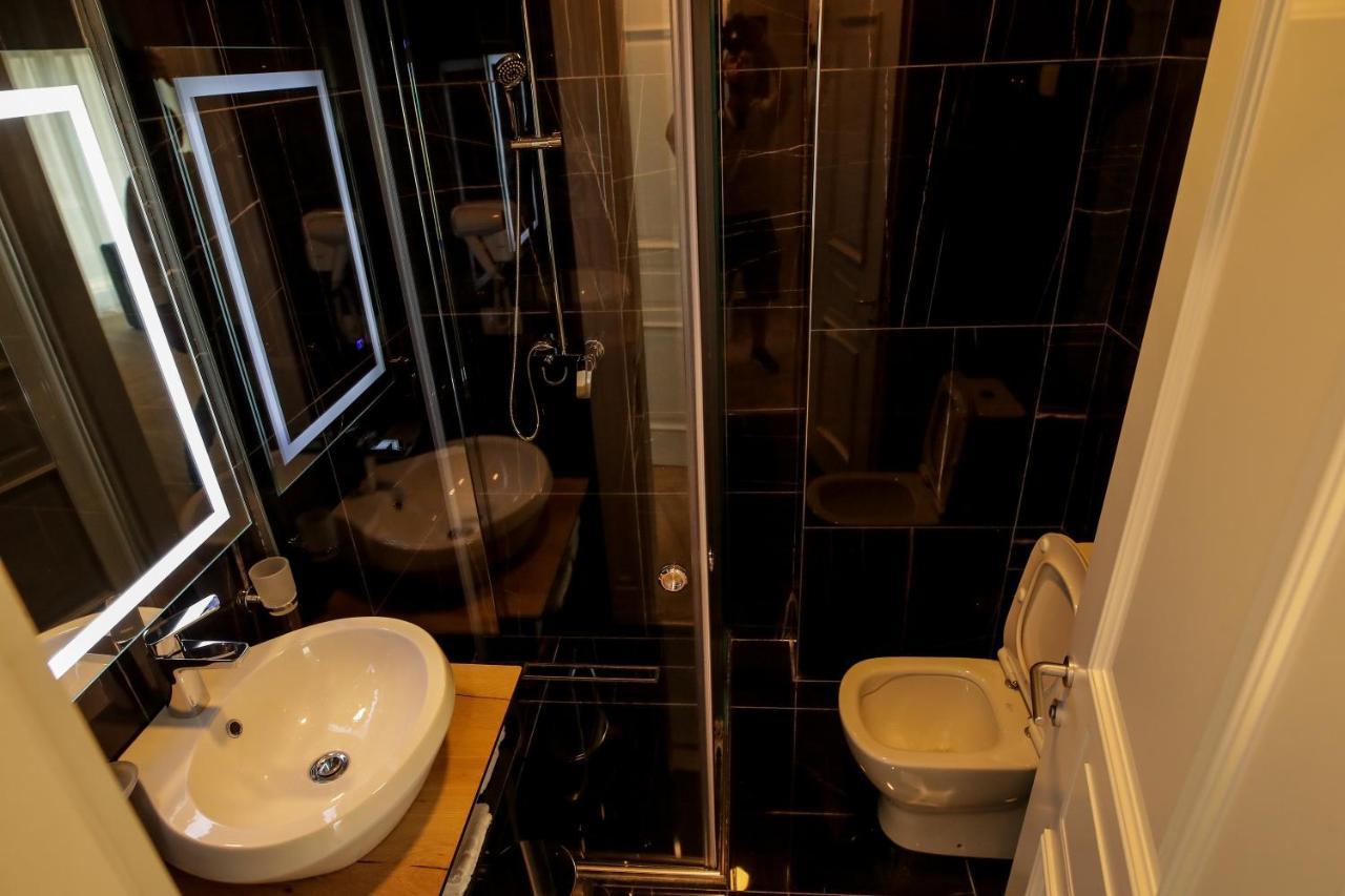 Rozafa Blu Hotel Shëngjin Екстериор снимка