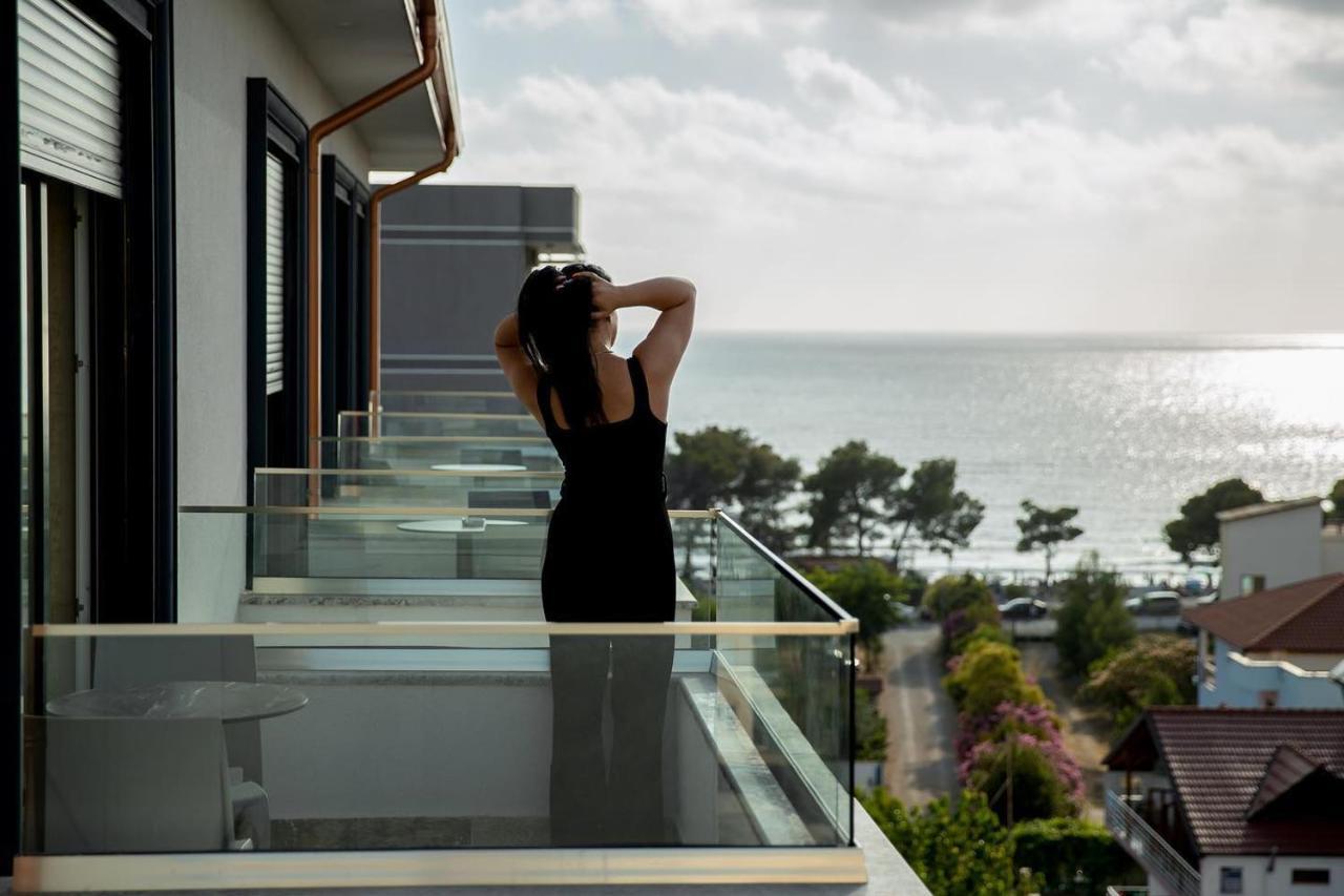 Rozafa Blu Hotel Shëngjin Екстериор снимка